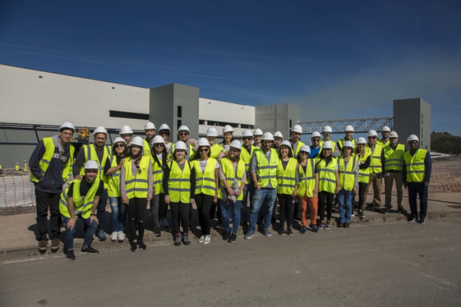 Alumnos de máster visitan las obras del nuevo Centro Logístico de Lupa en Cantabria